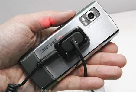 Samsung L700