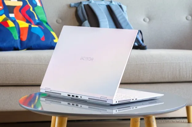 Дизайн та ергономіка Honor Magicbook Pro 16 2024 Дизайн та ергономіка Honor Magicbook Pro 16 2024