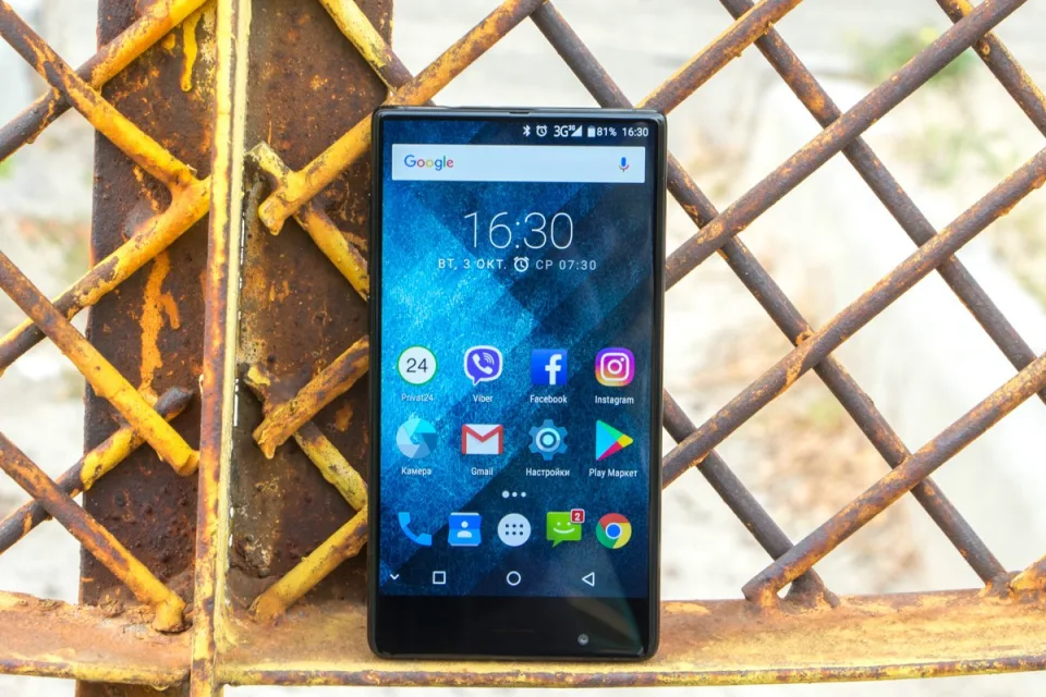 Обзор UMIDIGI Crystal - новые ощущения от пользования безрамочным смартфоном — фото 1