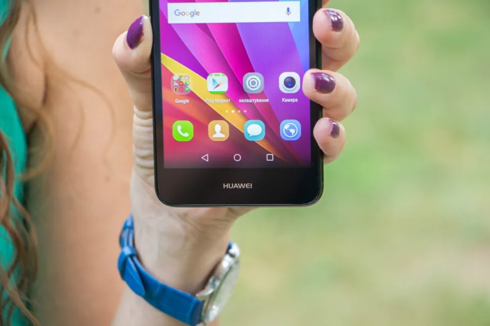 Обзор Huawei Y5II - смартфон с программируемой кнопкой за $120 — фото 1