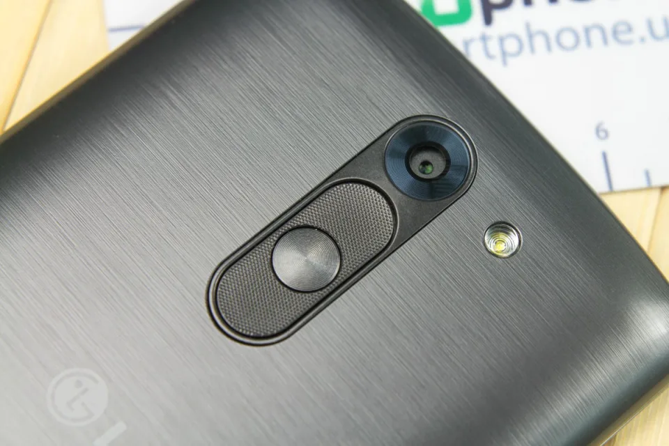 Обзор смартфона LG G3 Stylus (D690): стилус в комплекте — фото 1