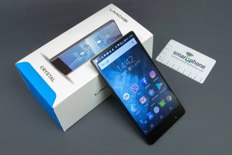 Обзор UMIDIGI Crystal - новые ощущения от пользования безрамочным смартфоном — фото 1