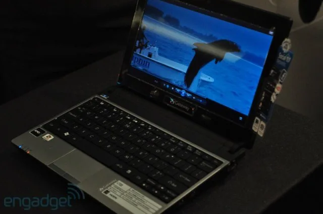 Ноутбук Gateway LT2203 оказался клоном Acer Aspire
One 521 (11 фото + видео) Ноутбук Gateway LT2203 оказался клоном Acer Aspire One 521 (11
фото + видео)