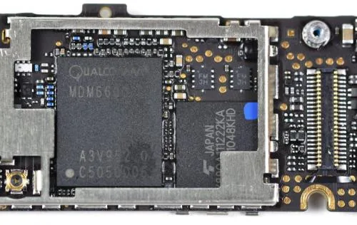 CDMA iPhone 4