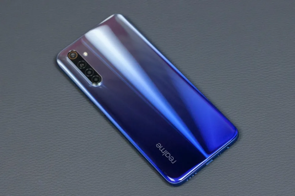 Обзор смартфона Realme 6: игровой процессор и конкурентная цена — фото 1