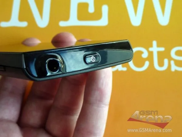Sony Ericsson ST18i Urushi