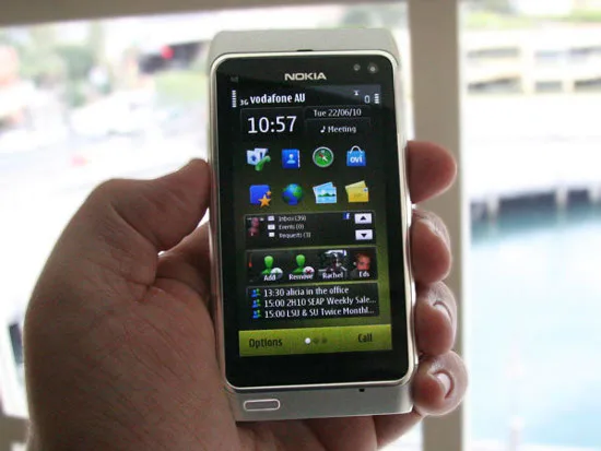 Nokia N8