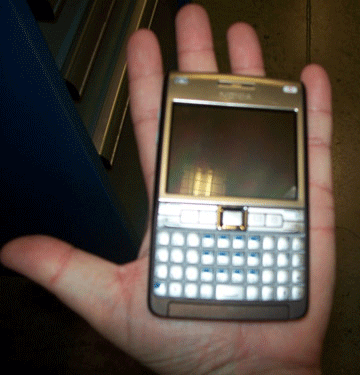 Nokia_E62i