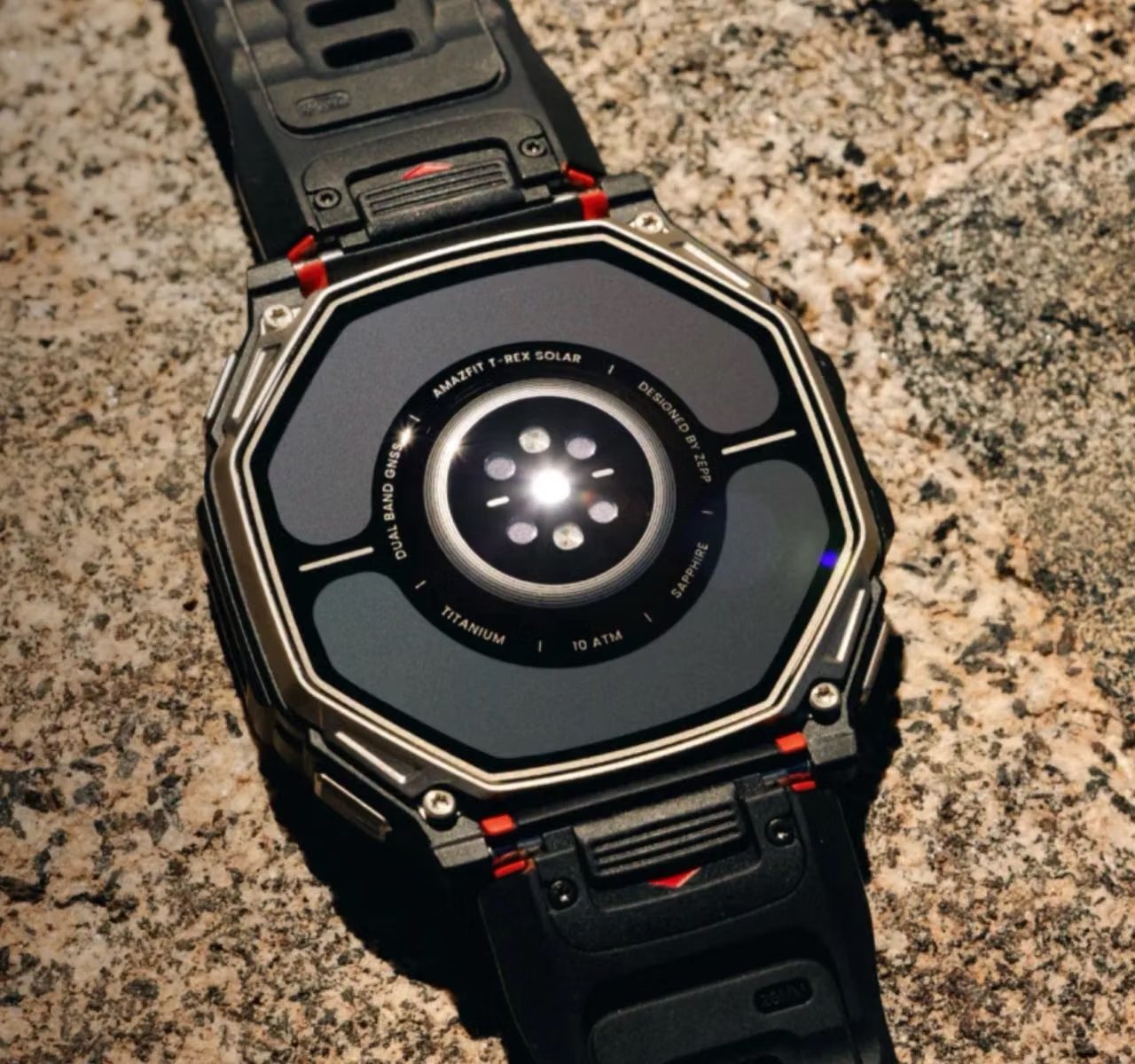 смарт-годинник Amazfit T-Rex Dual Solar